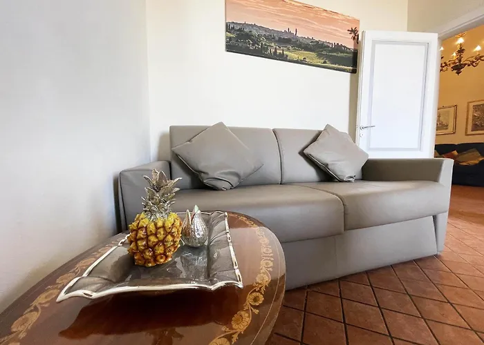 Mimosa Apartment